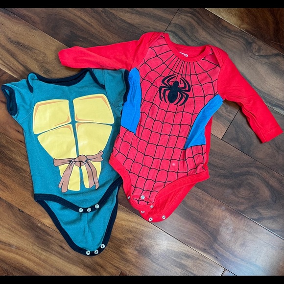 Ninja Turtles & Spider-man Onesies - Picture 1 of 4